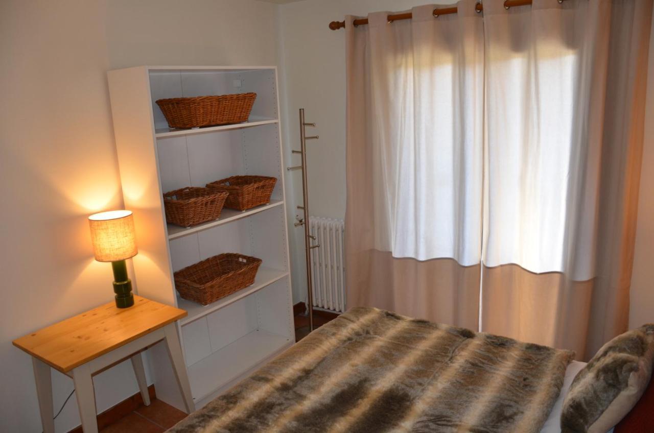 Hotel Le Cret Лес дьо Алпс Екстериор снимка